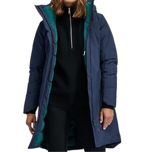 Vallier Outremont Down Parka in Navy Blue